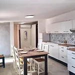 Maison De Pecheur